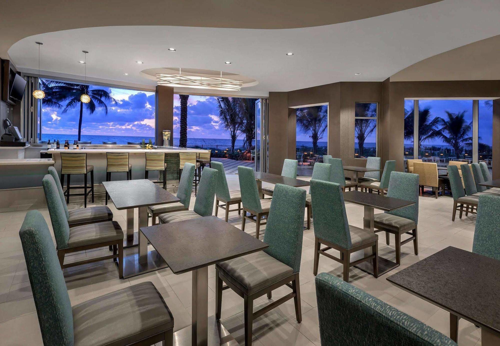 Residence Inn Fort Lauderdale Pompano Beach/Oceanfront Restaurace fotografie